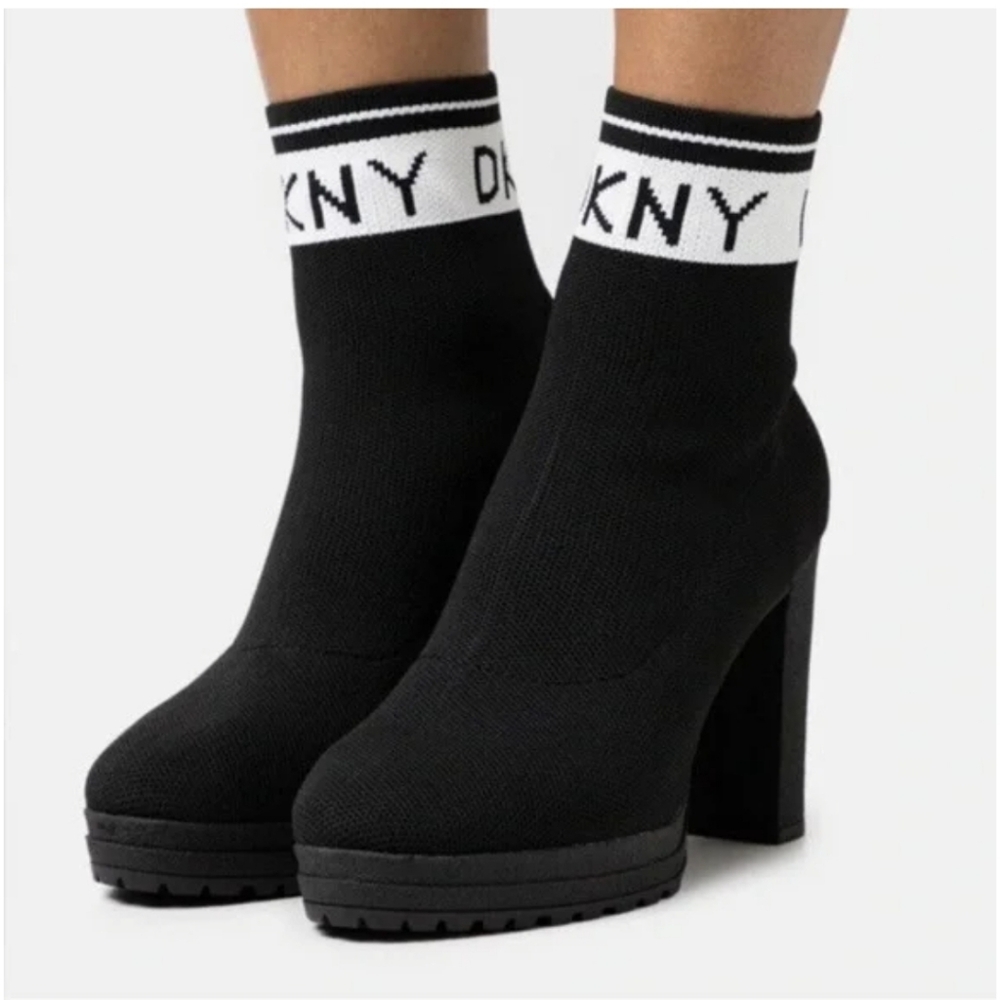 DKNY Black Women's Sock Boots Size 10 New - Picture 2 of 8